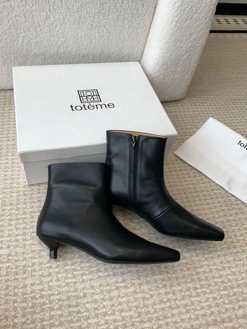 WellDesigned Othxr Boots 215542