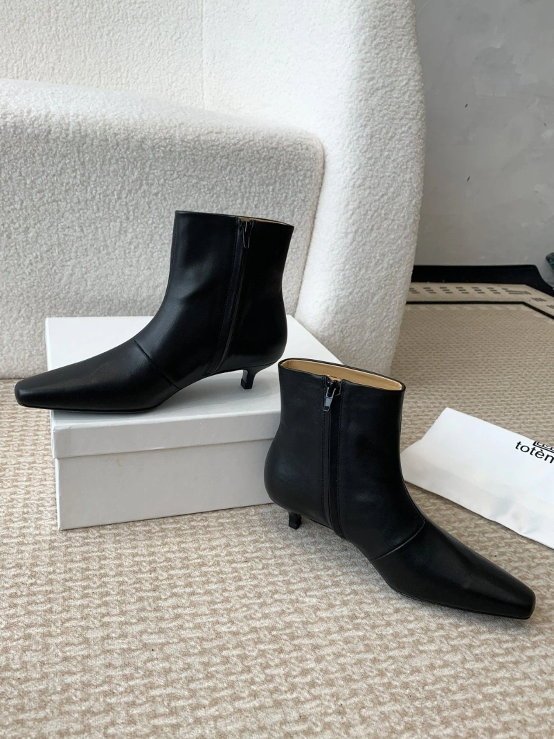 WellDesigned Othxr Boots 215542