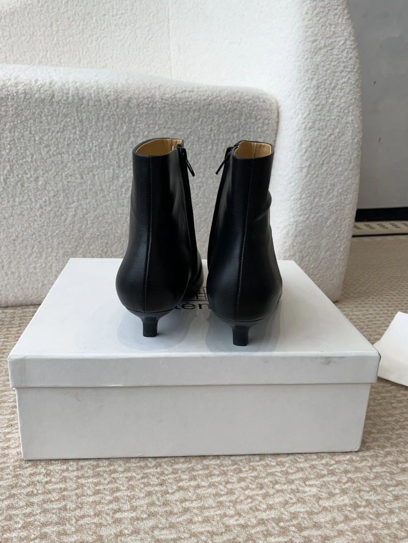 WellDesigned Othxr Boots 215542