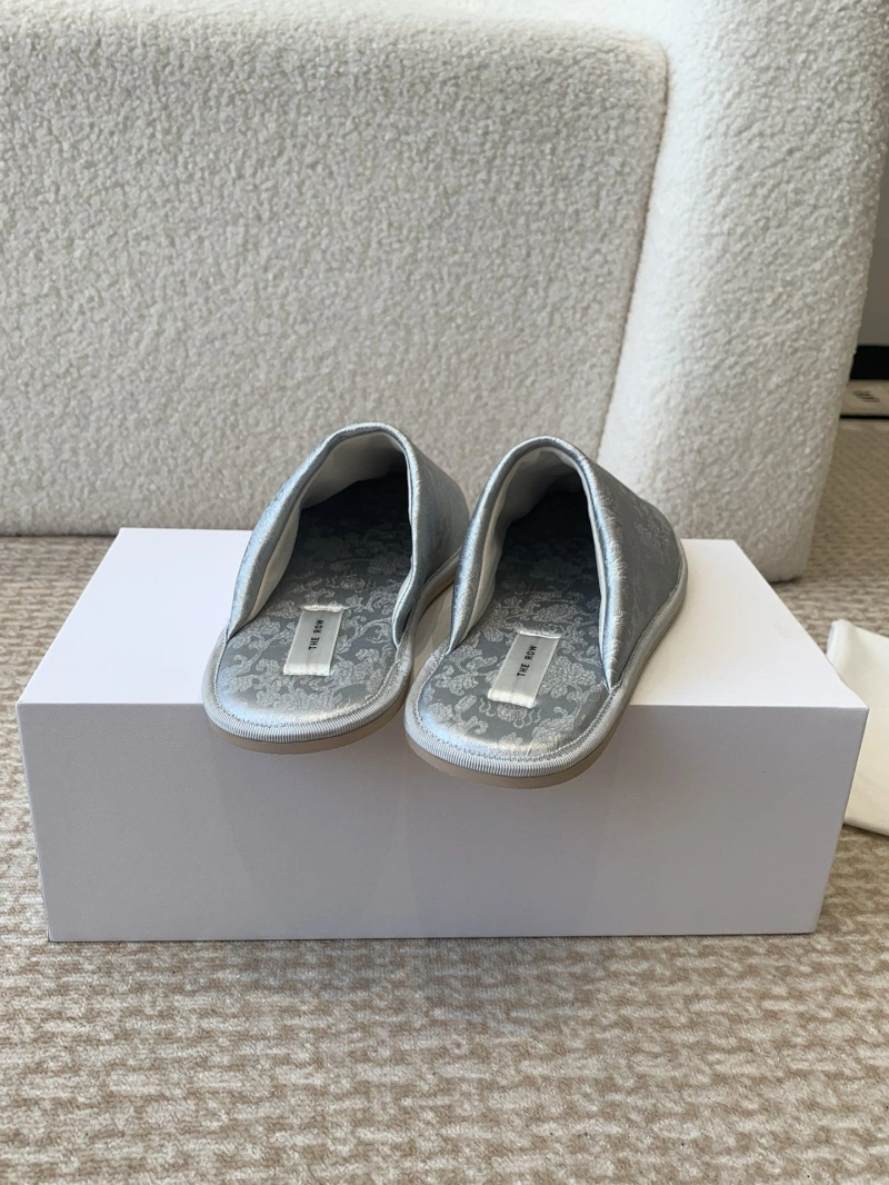 Othxr Slippers Unique 215001