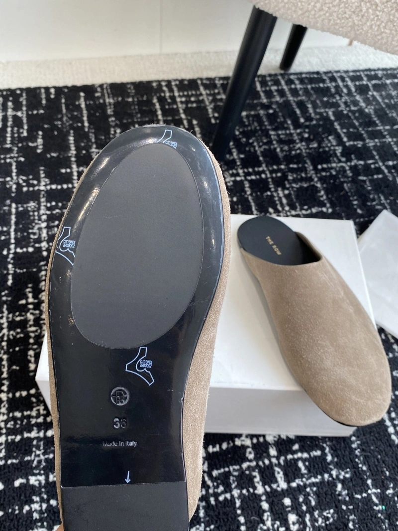 Elegant Othxr Slippers 214992