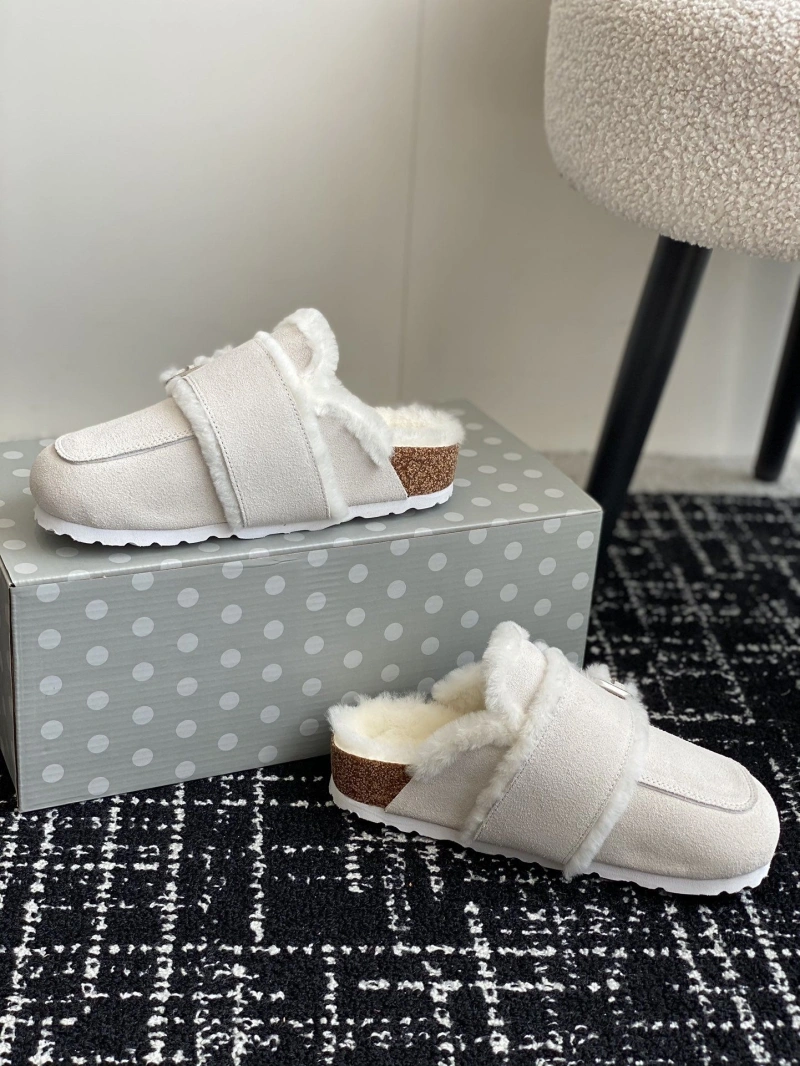Trendsetting Othxr Slippers 214987