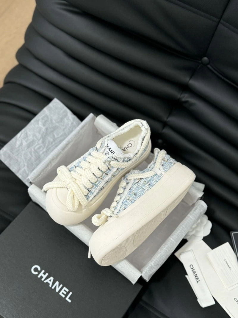 Reliable Chxnxl Sneakers 126005