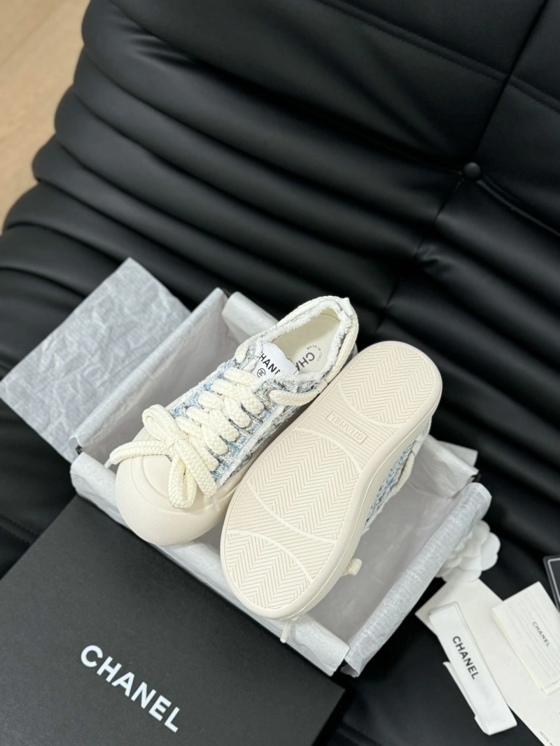 Reliable Chxnxl Sneakers 126005