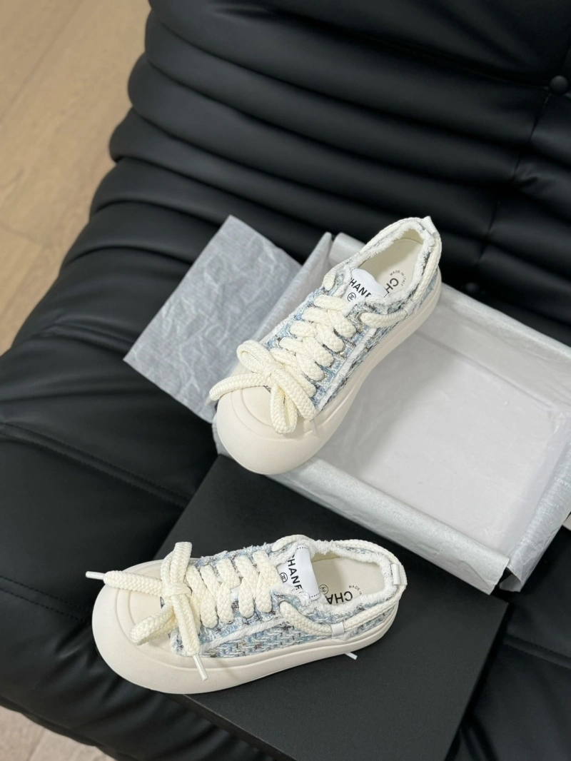 Reliable Chxnxl Sneakers 126005