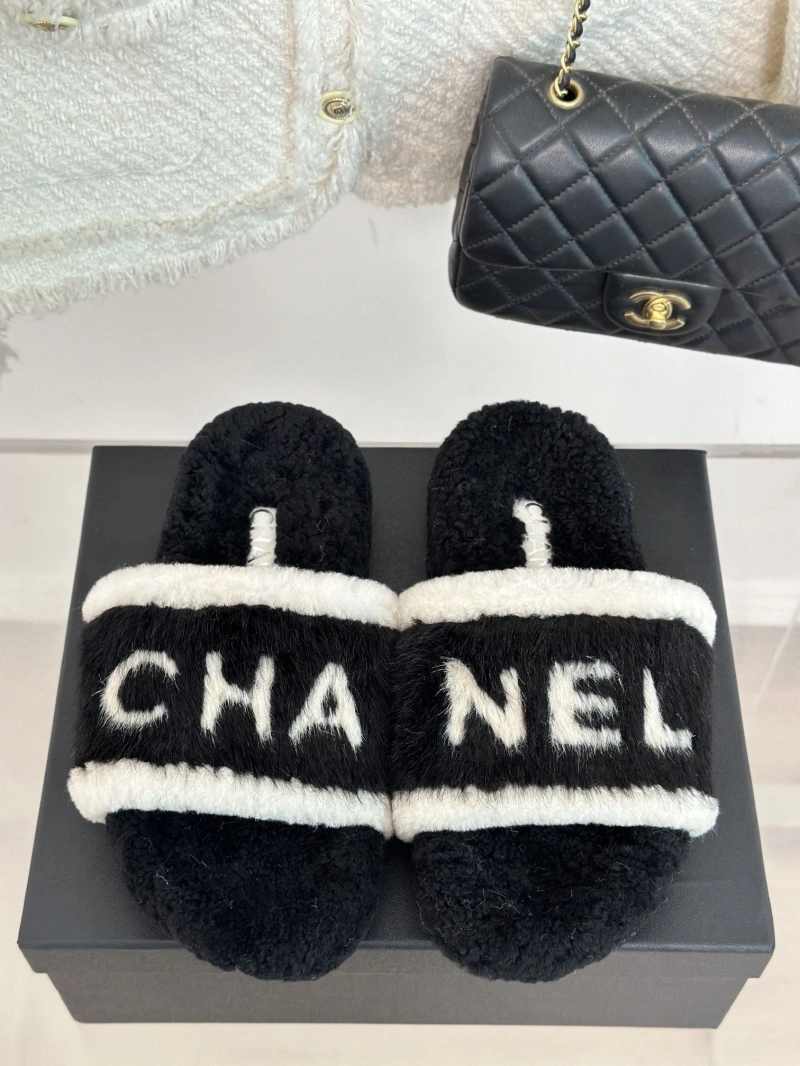 Chxnxl Slippers StreetReady 126192