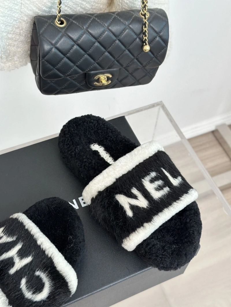 Chxnxl Slippers StreetReady 126192