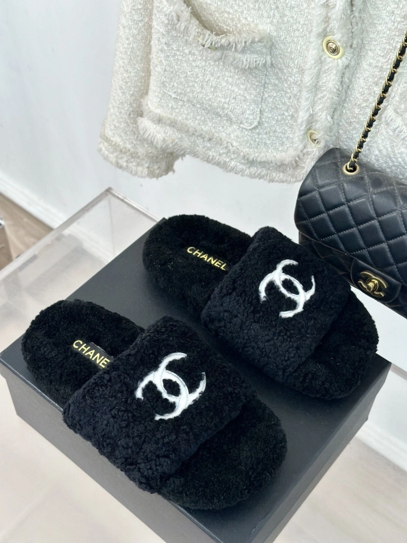 Chxnxl Slippers Refined 126187