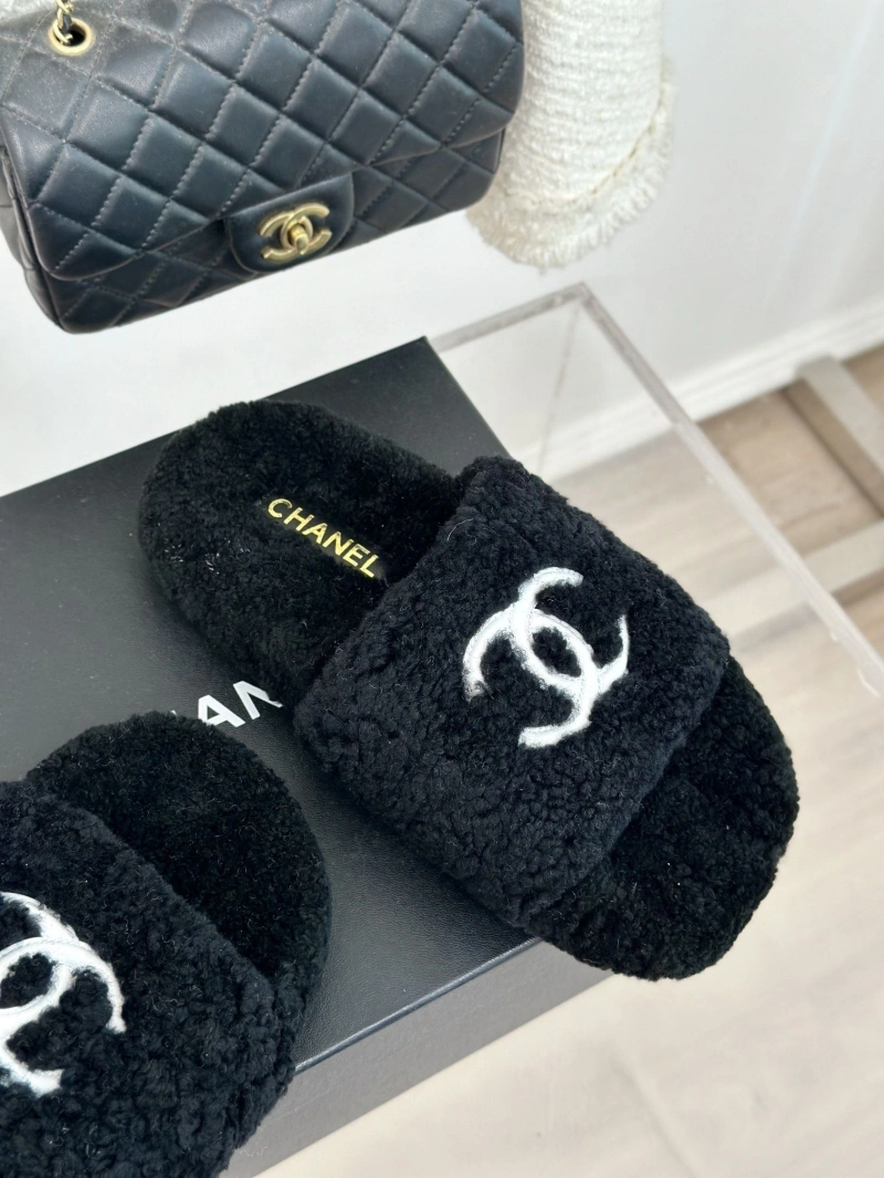 Chxnxl Slippers Refined 126187