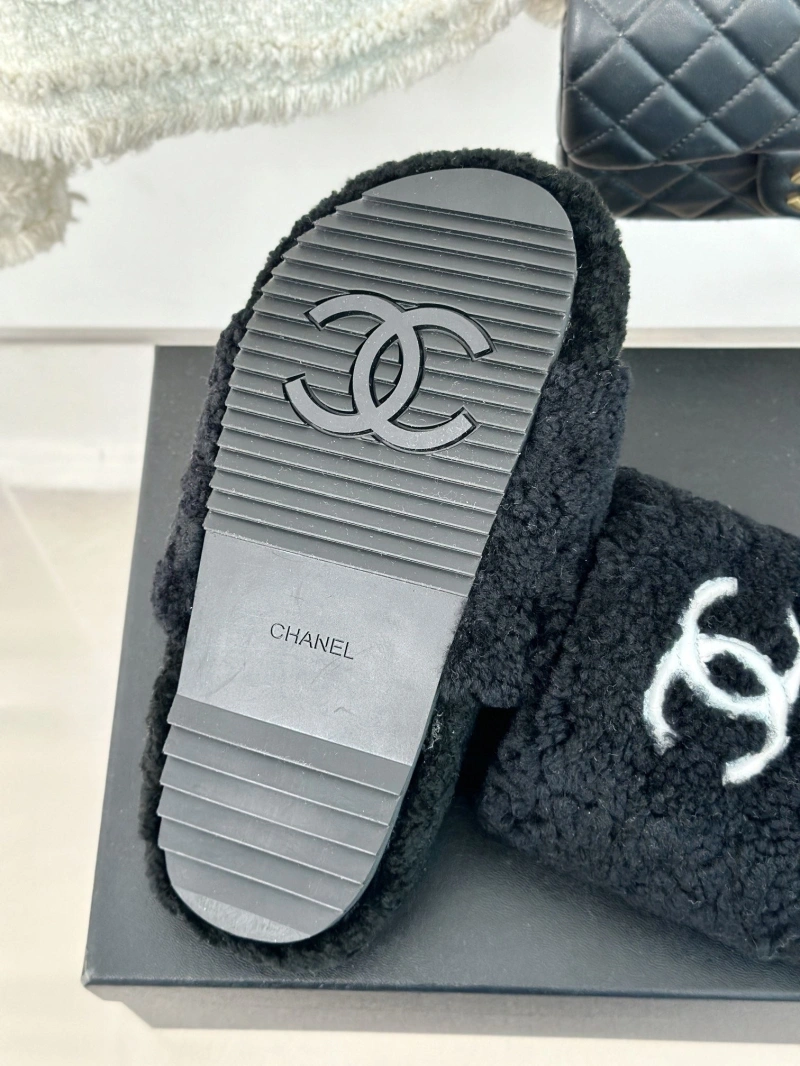 Chxnxl Slippers Refined 126187