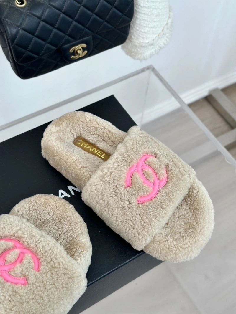 Reliable Chxnxl Slippers 126186