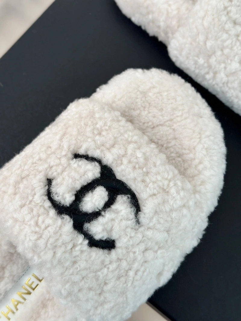 Chxnxl Slippers StreetReady 126185