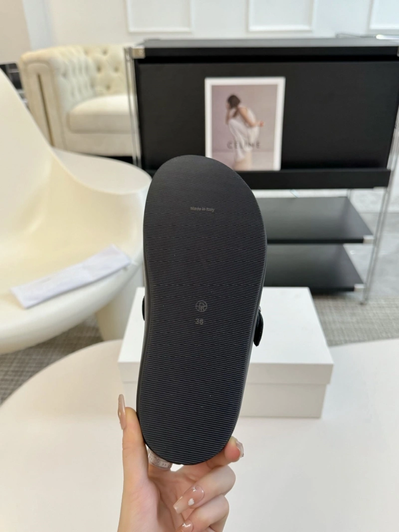 Sleek Othxr Slippers 214978