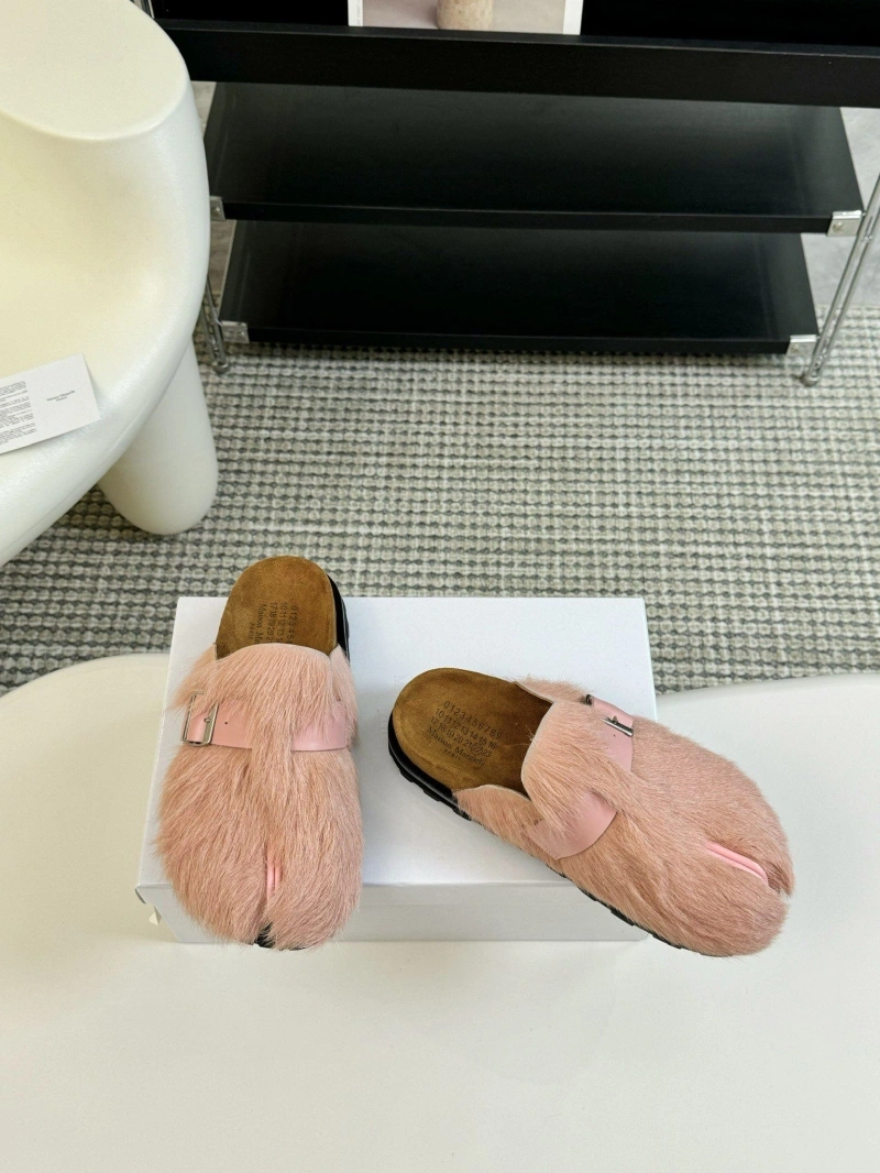 Othxr Slippers Affordable 214964