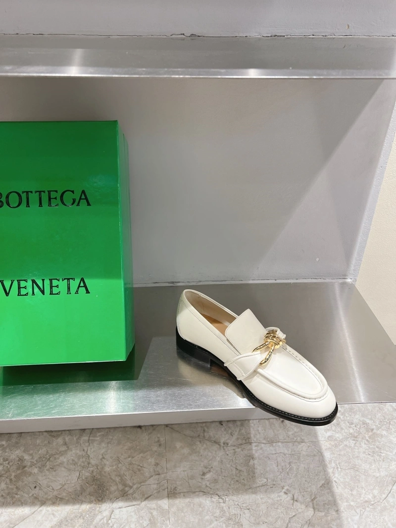 Bxttxga Vxnxta Leather Shoes WellDesigned 113093