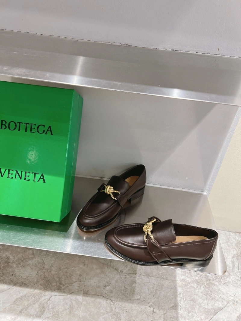 WellDesigned Bxttxga Vxnxta Leather Shoes 113088