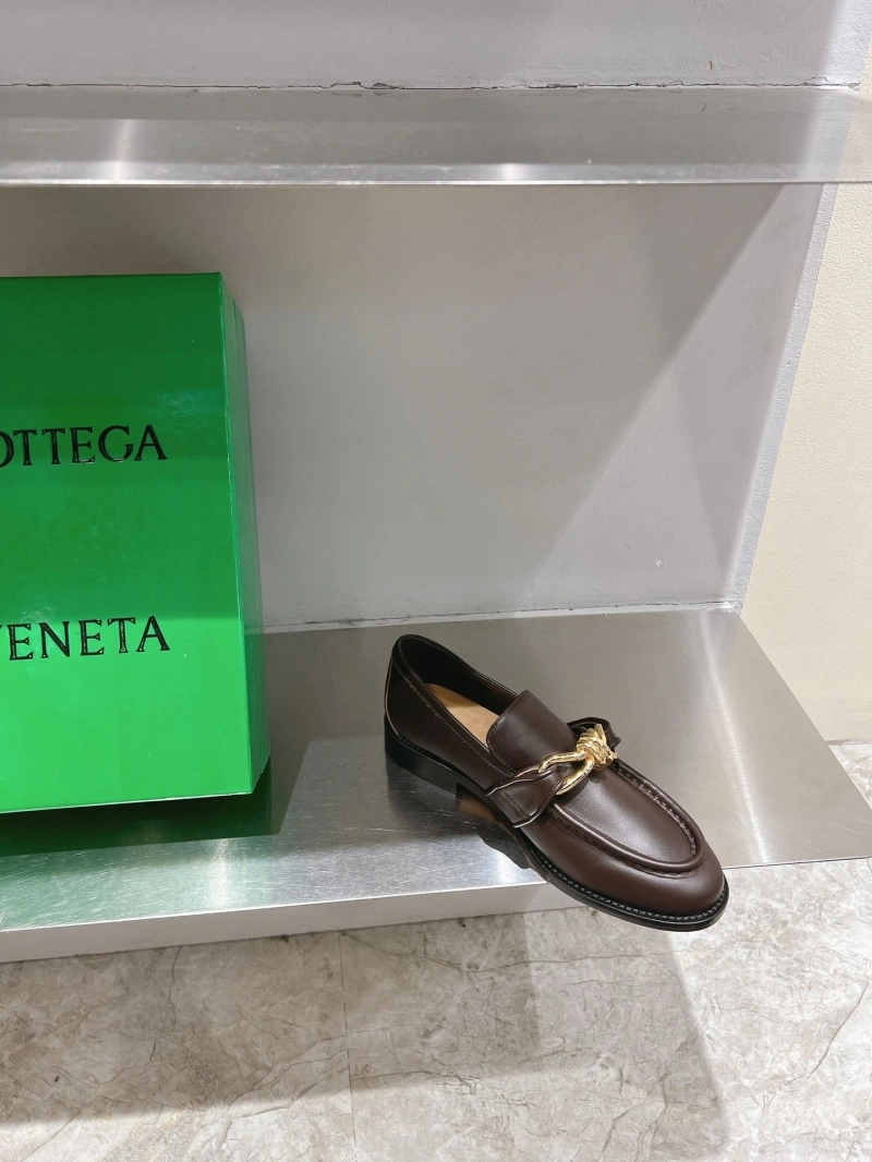 WellDesigned Bxttxga Vxnxta Leather Shoes 113088