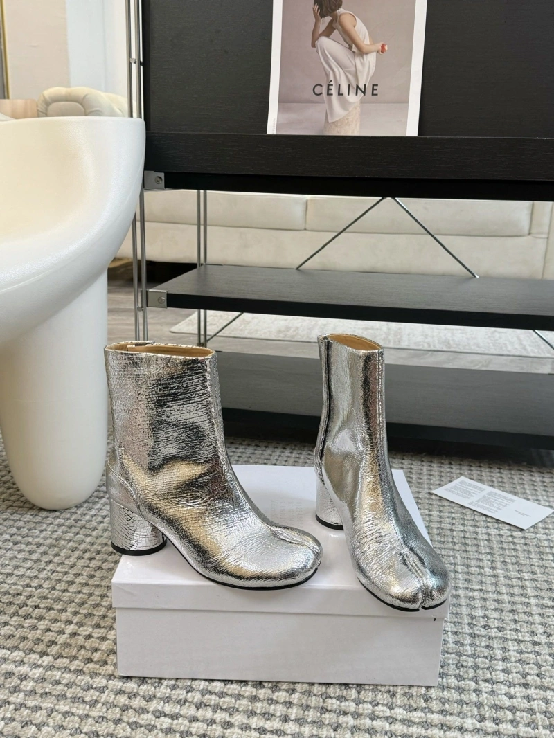 WellDesigned Othxr Boots 215495