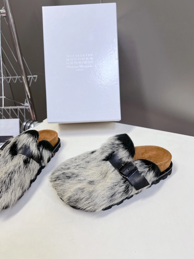 Othxr Slippers Unique 214977
