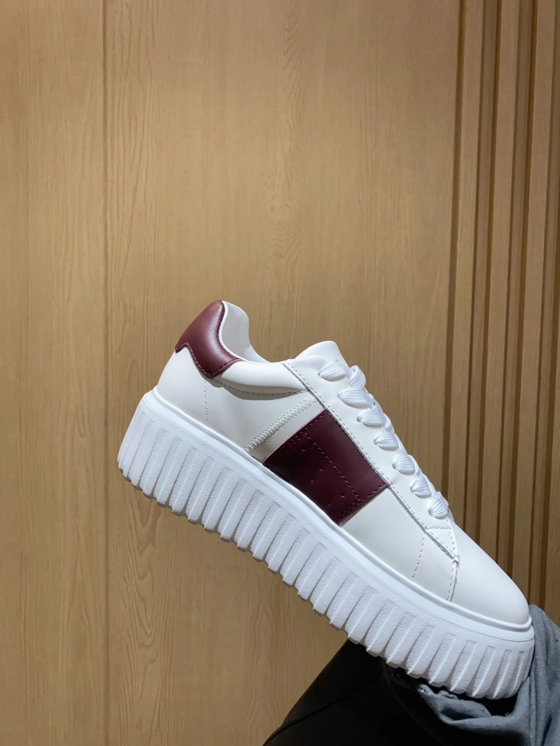 Trendsetting Othxr Sneakers 214791