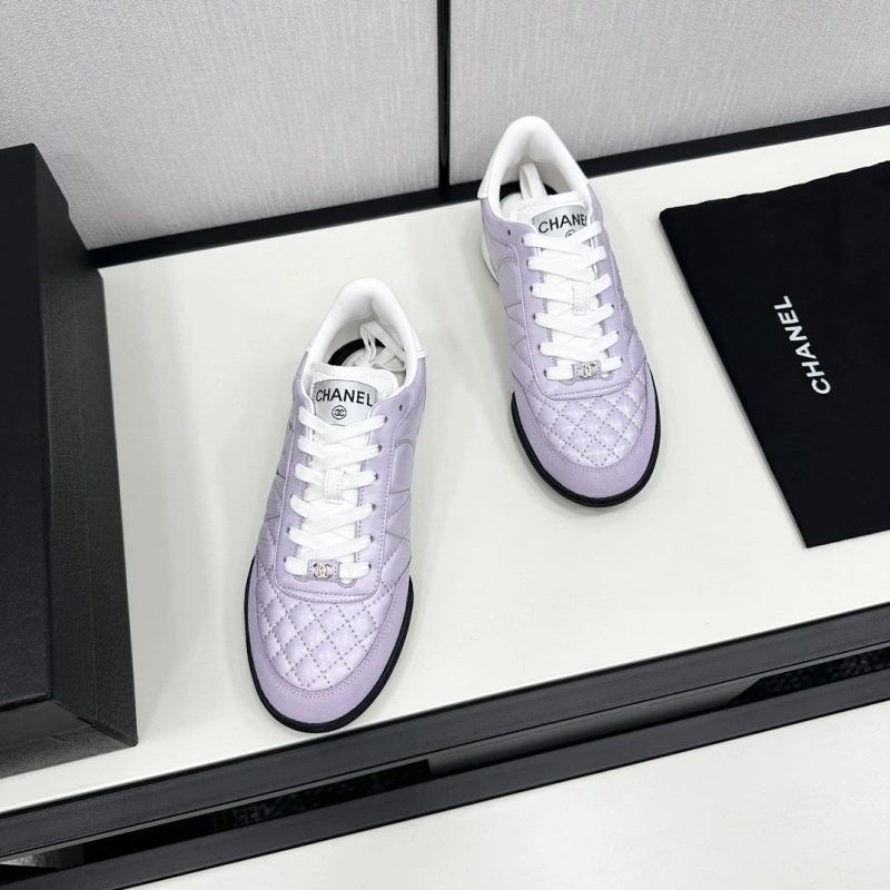 Durable Chxnxl Sneakers 125996