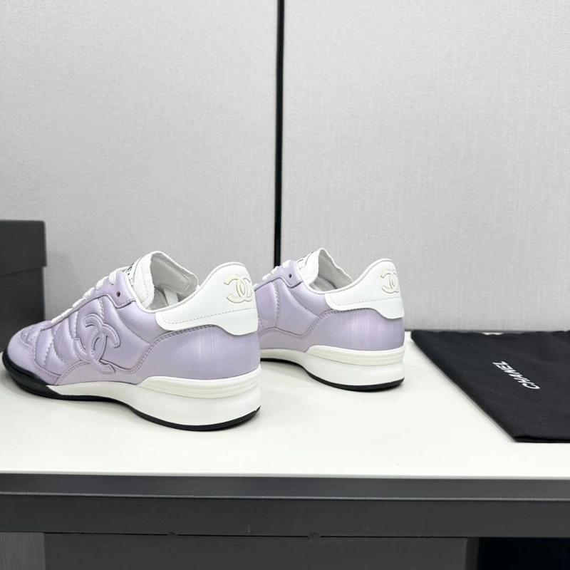 Durable Chxnxl Sneakers 125996