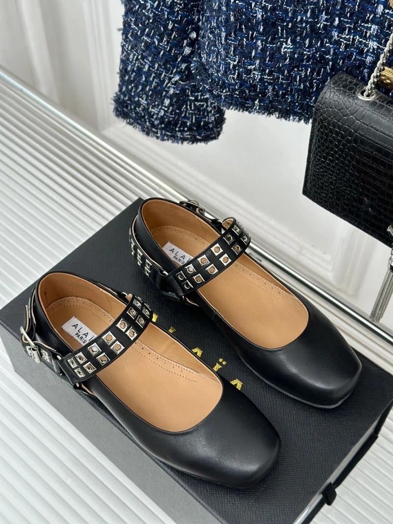 Trendy Othxr flat shoes 215115