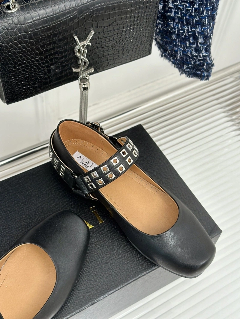 Trendy Othxr flat shoes 215115