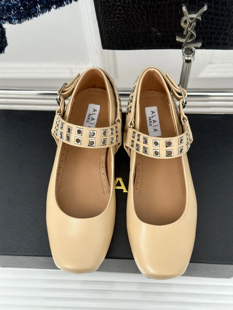 Othxr flat shoes Stylish 215094