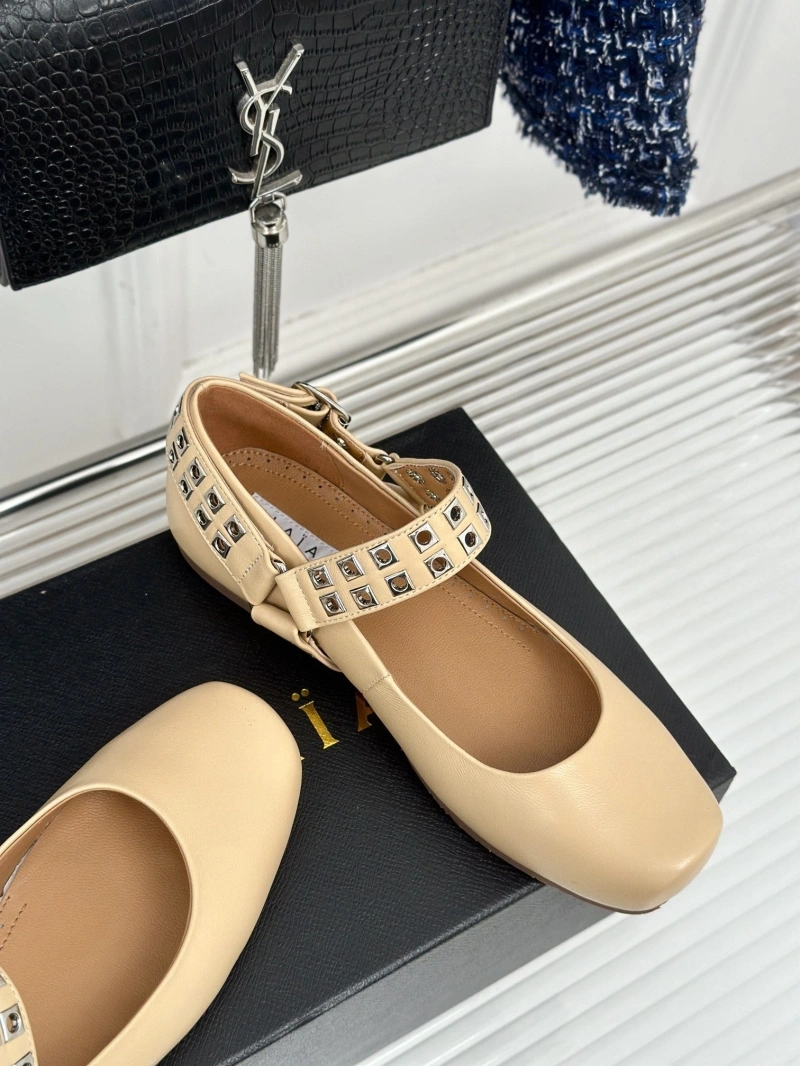 Othxr flat shoes Stylish 215094