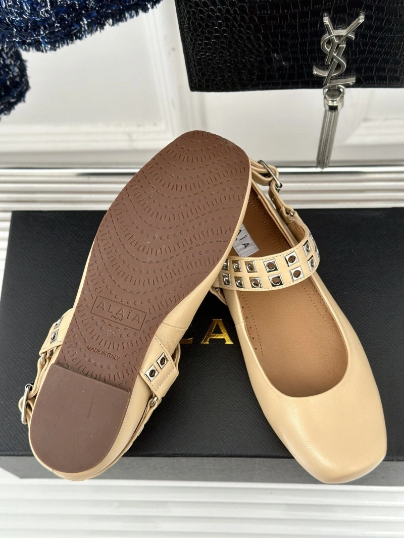 Othxr flat shoes Stylish 215094