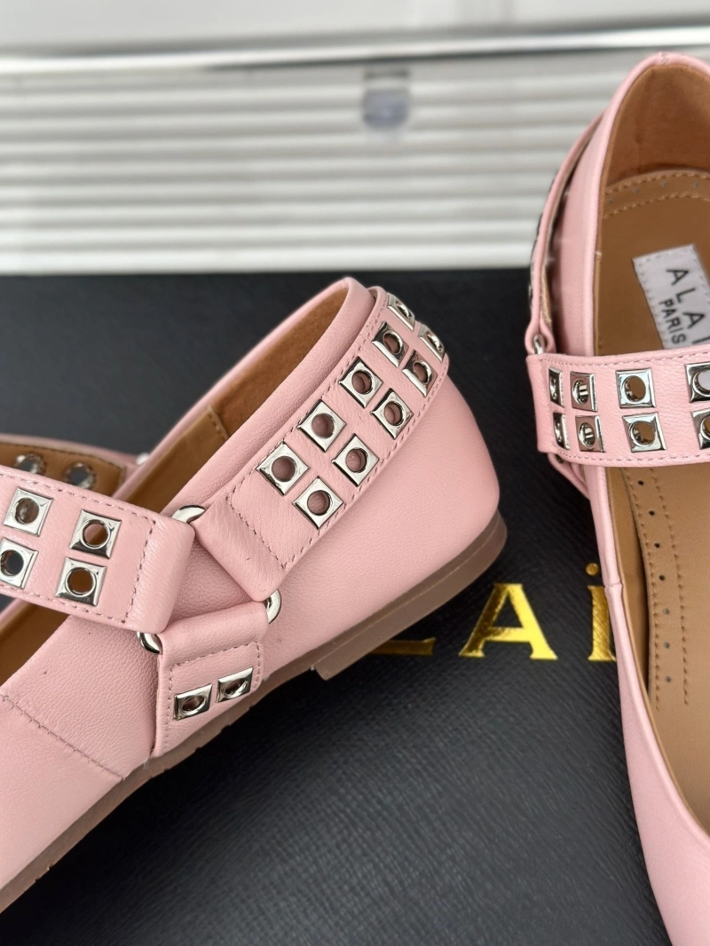 Othxr flat shoes Trendsetting 215096