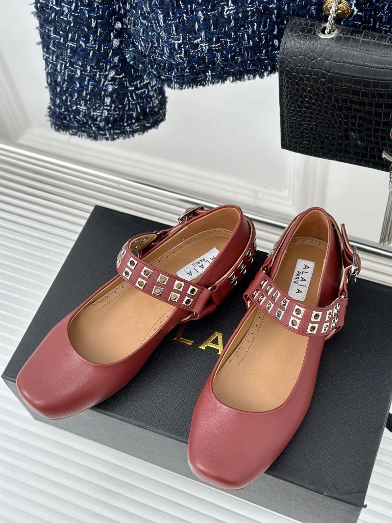 Sophisticated Othxr flat shoes 215092