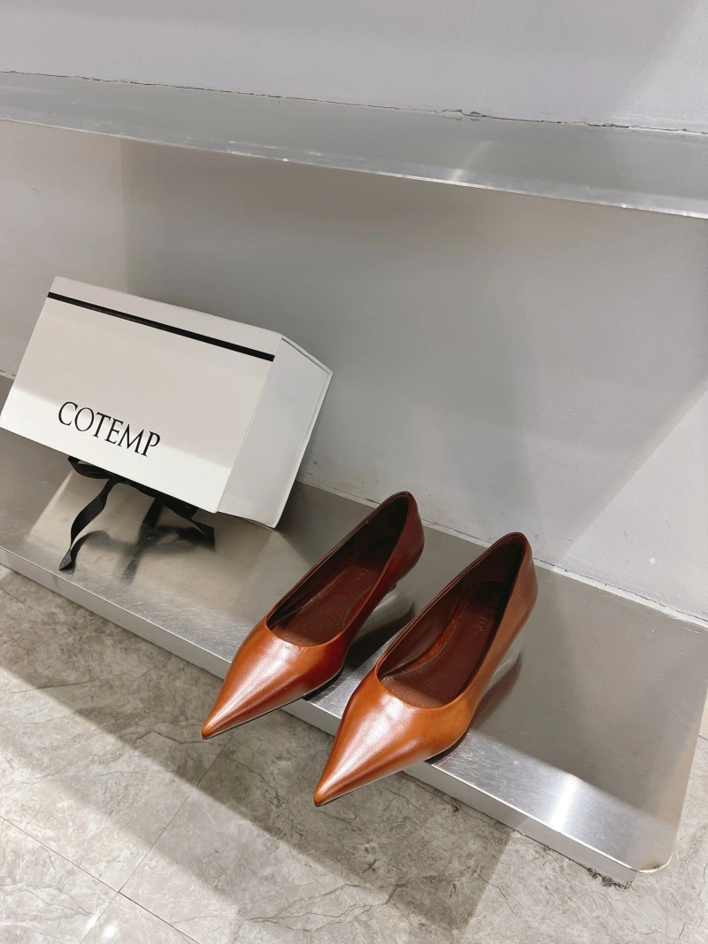 Resilient Othxr flat shoes 215091