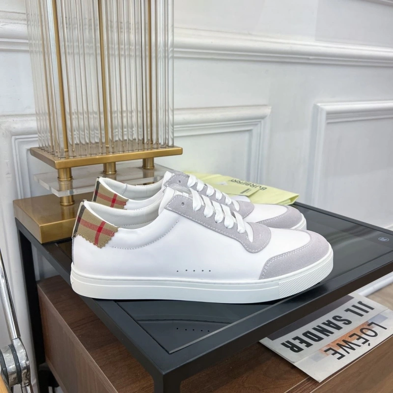 Classic Bxrbxrry Sneakers 115238