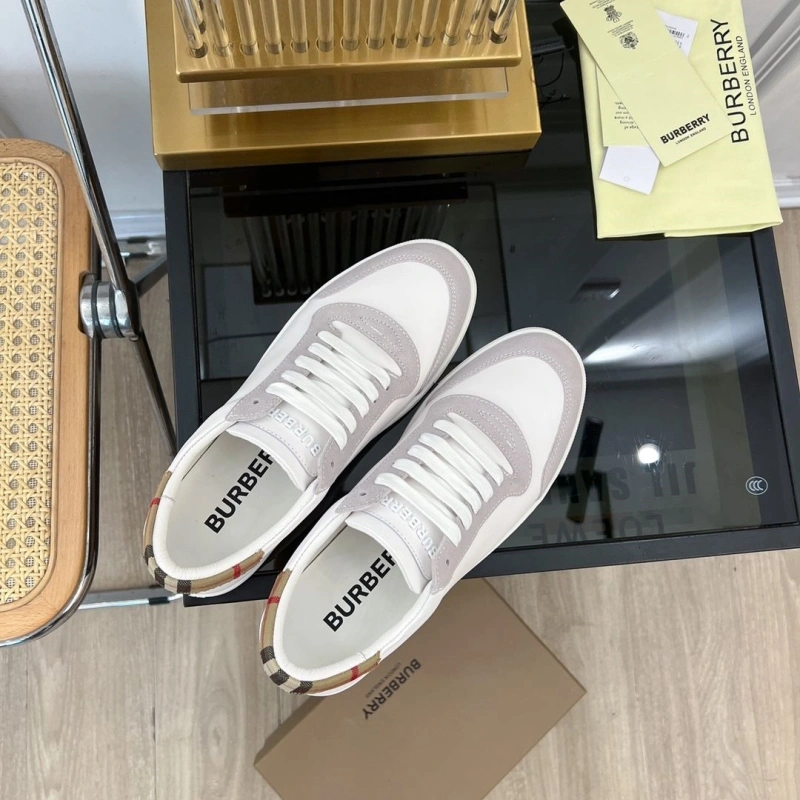 Classic Bxrbxrry Sneakers 115238