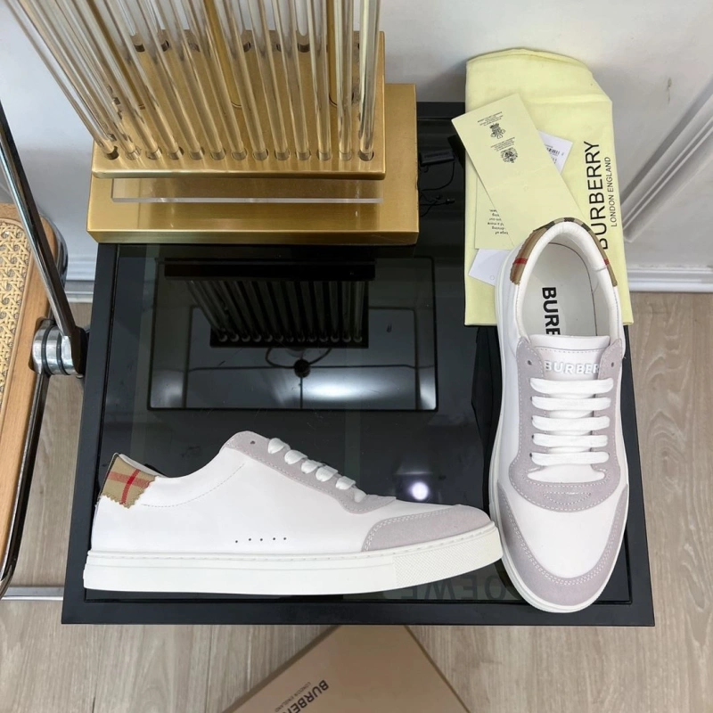 Classic Bxrbxrry Sneakers 115238