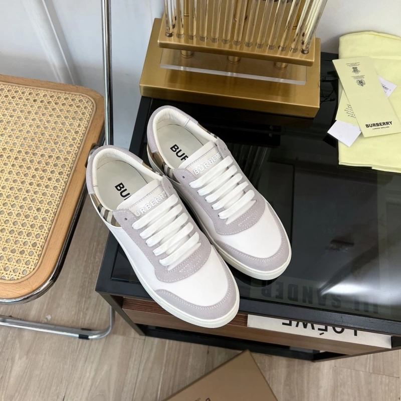 Sophisticated Bxrbxrry Sneakers 115253