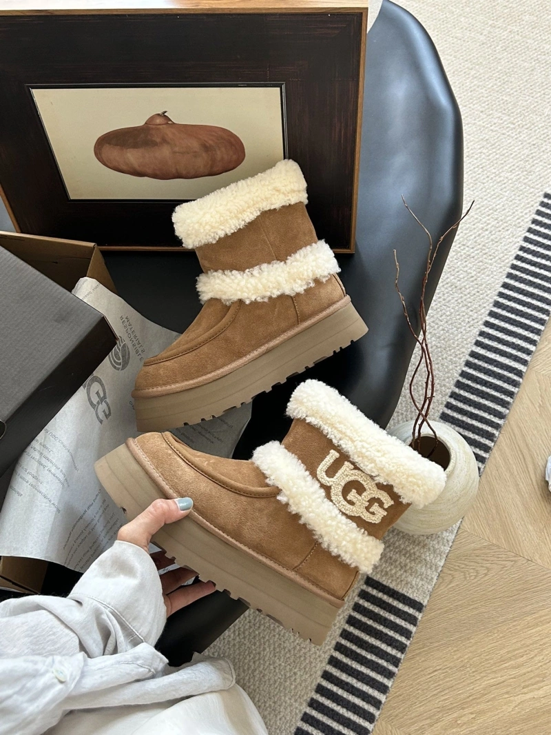 Affordable UGX Boots 228651