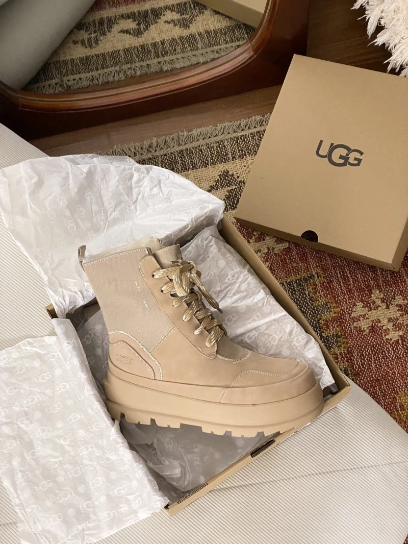 Refined UGX Boots 228560