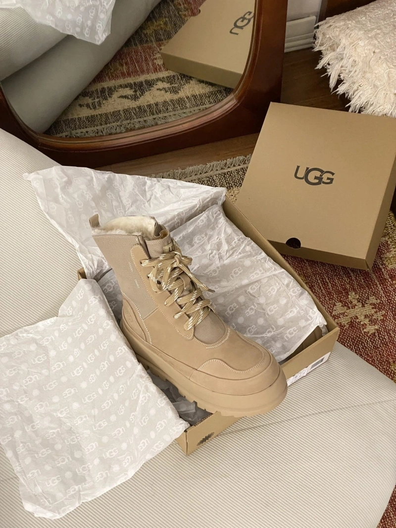Refined UGX Boots 228560