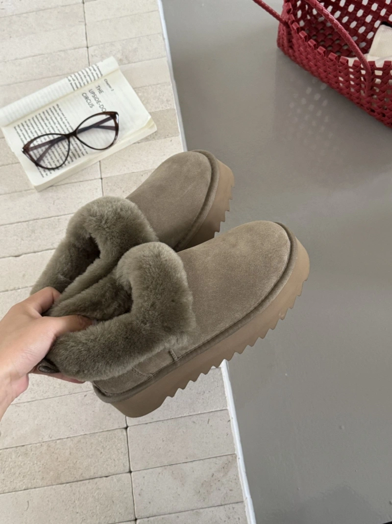 UGX Boots Minimalist 228557