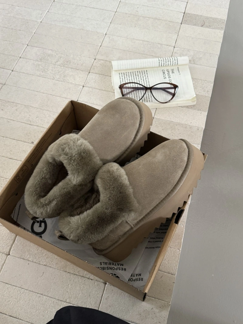UGX Boots Minimalist 228557