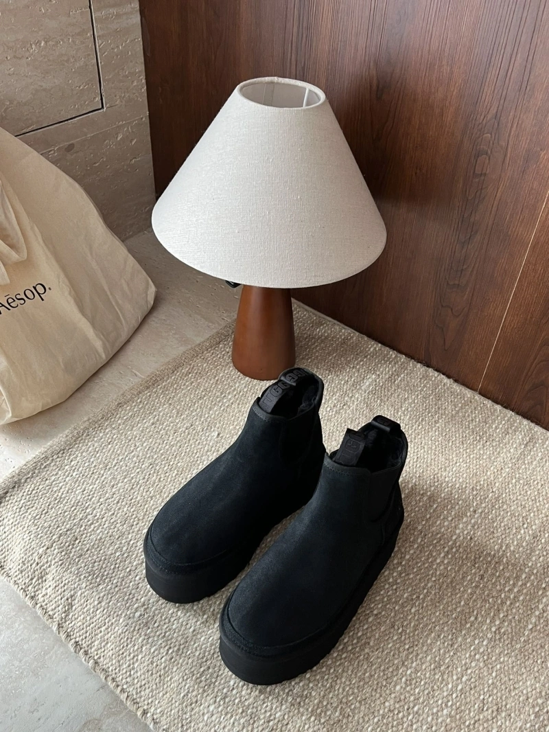 NewStyle UGX Boots 228630
