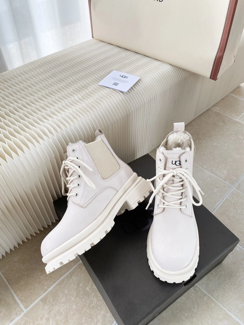 Bright UGX Boots 228549