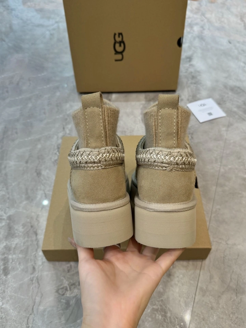 UGX Boots Stylish 228536