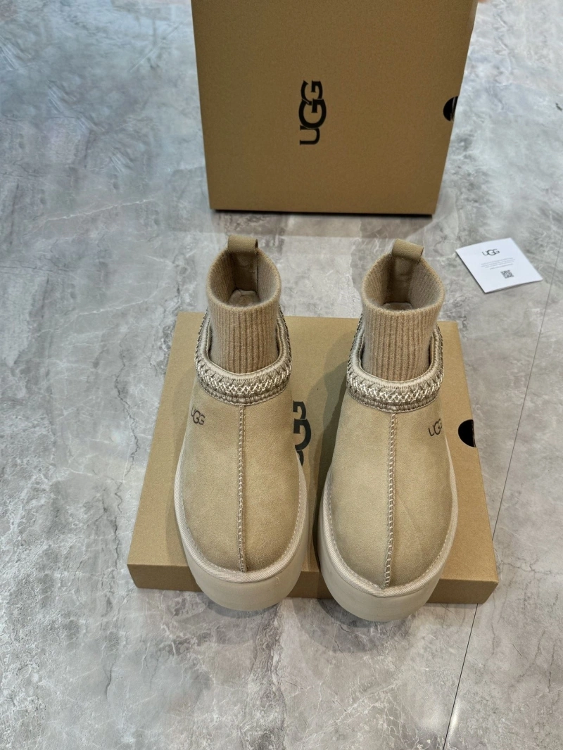 UGX Boots Stylish 228536
