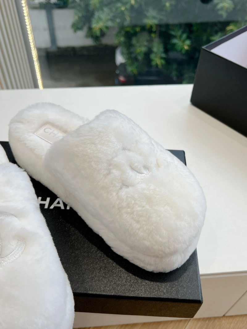 TopPick Chxnxl Slippers 126181