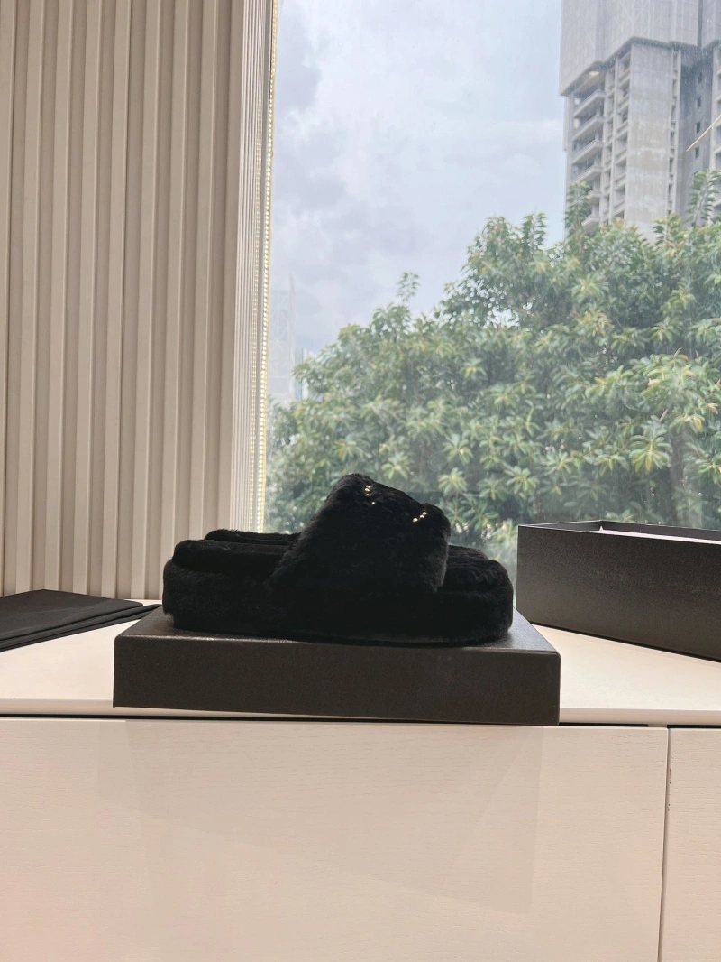GoAnywhere Chxnxl Slippers 126174