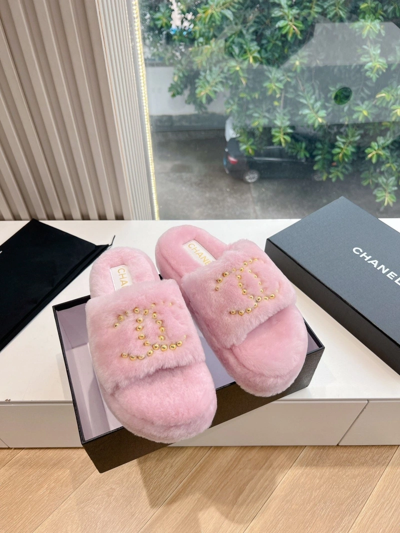 Chxnxl Slippers Bright 126178